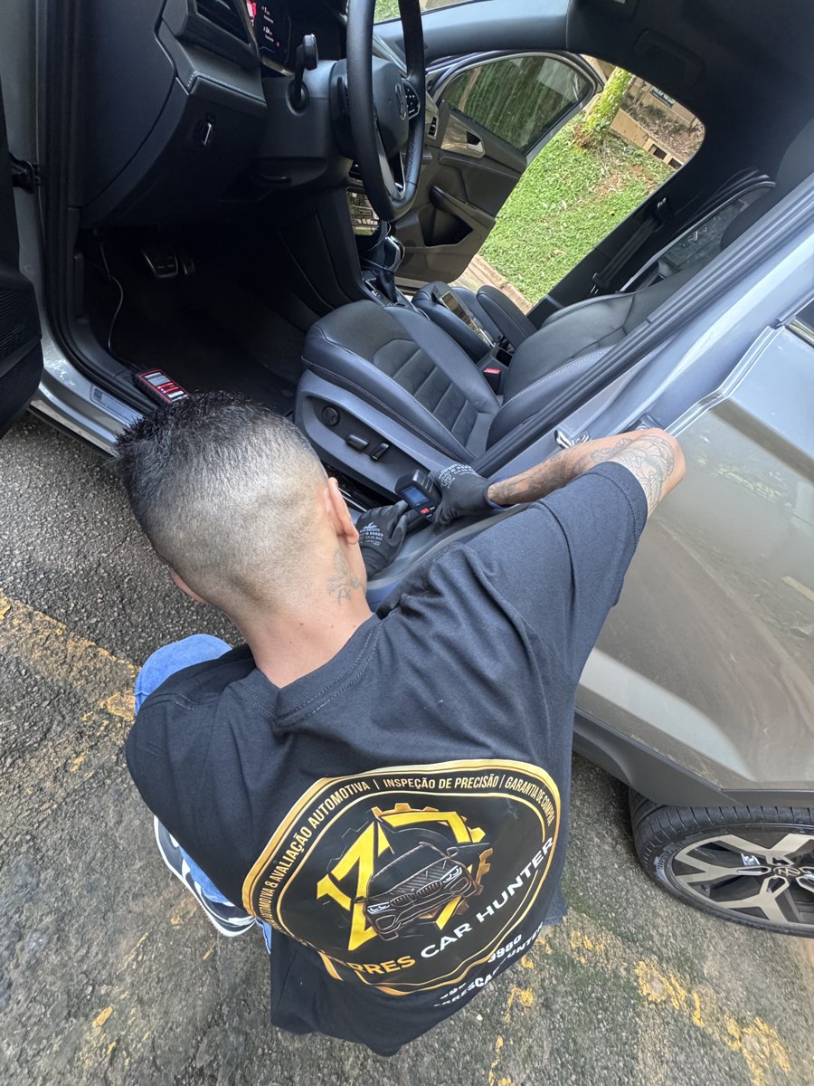Checagem de estrutura interna e soleiras na Ferres Car Hunter